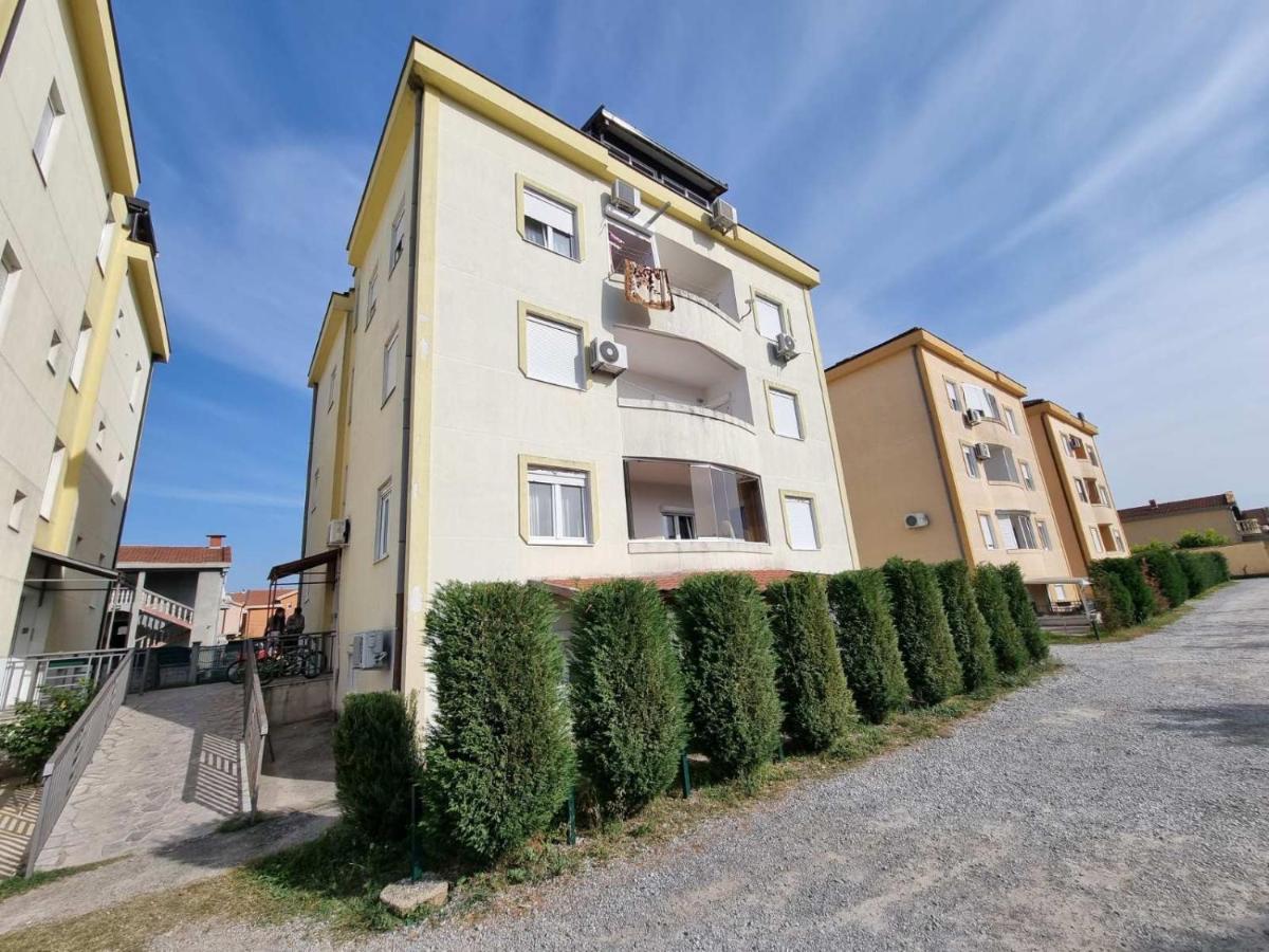 Apartman Stex Podgorica Kültér fotó