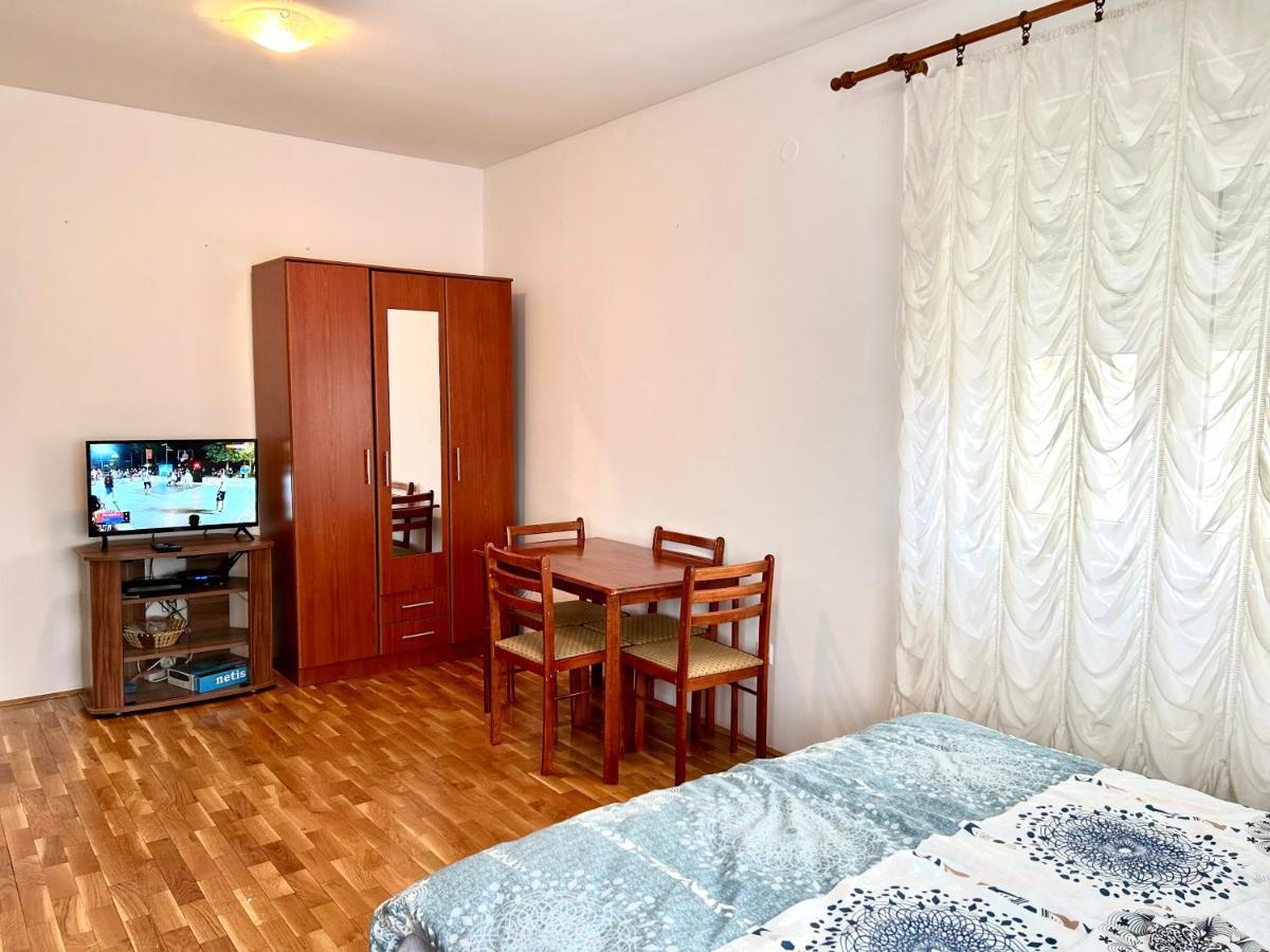 Apartman Stex Podgorica Kültér fotó